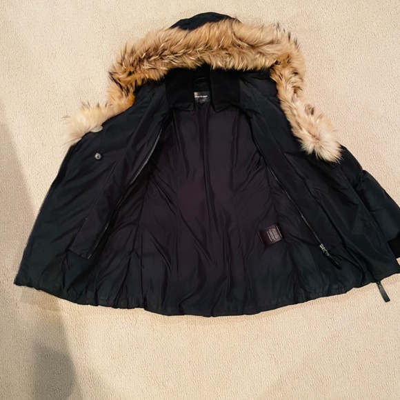 Mackage ADALI down coat with natural fur Signature Mackage collar - Picture 2 of 5